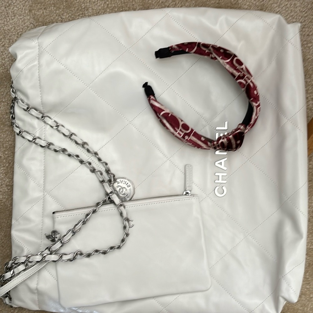 Off white leather purse